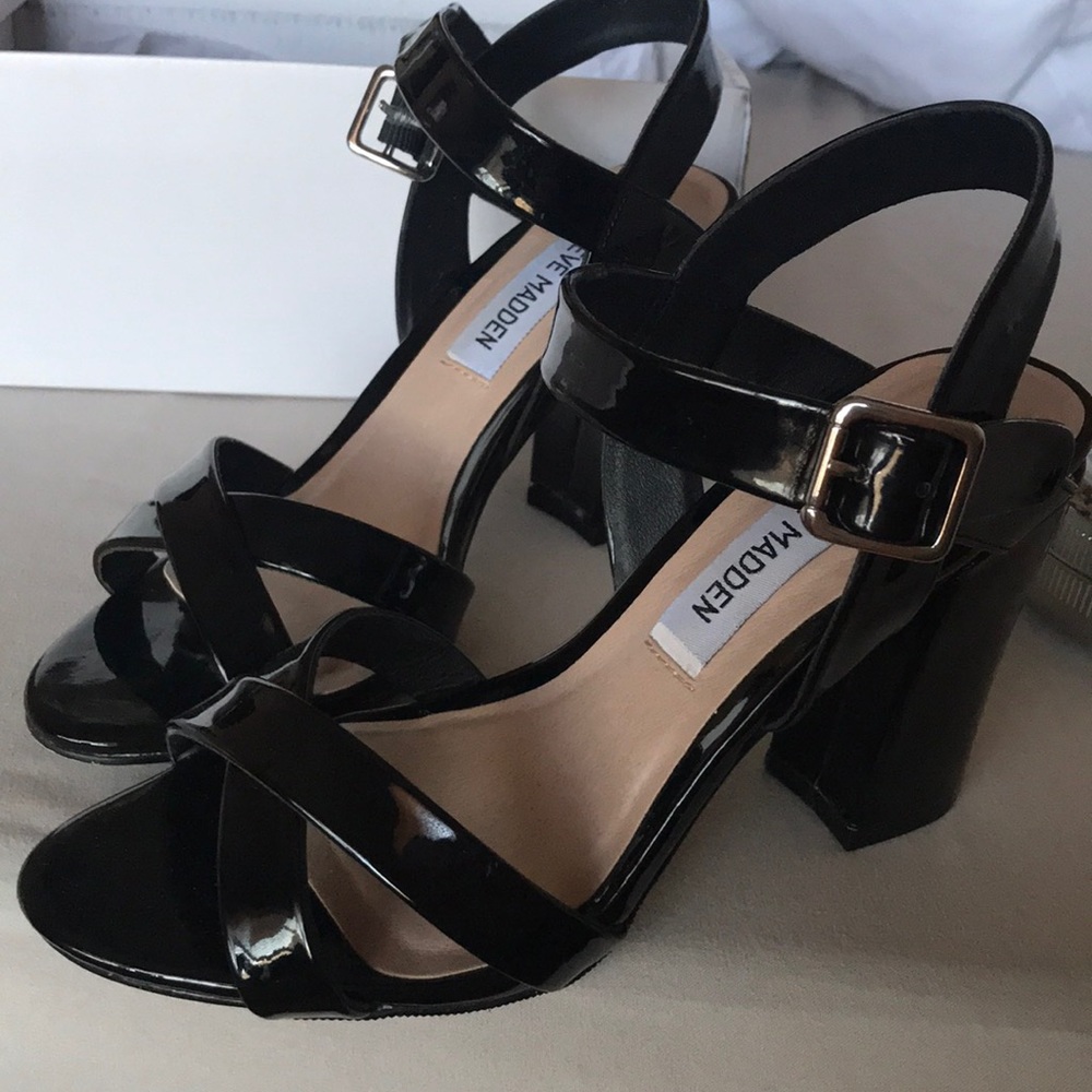 Steve madden amias block heel size 5.0